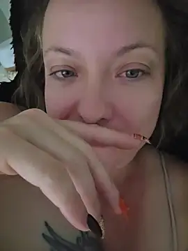 Julimonroe - Happy Hump Day 😍