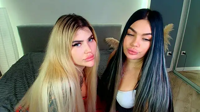 Katerine_Monroe - lick each other's nipples 💘
