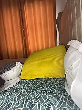 THICKSEXY02