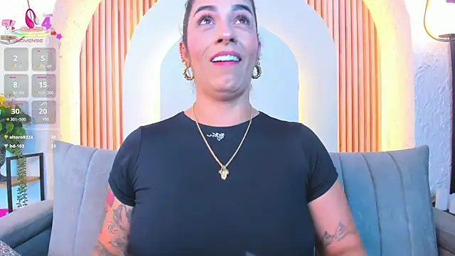 Violet_scott_