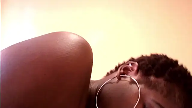Queen_BootyXXX - 👑 | Full naked + deepthroat