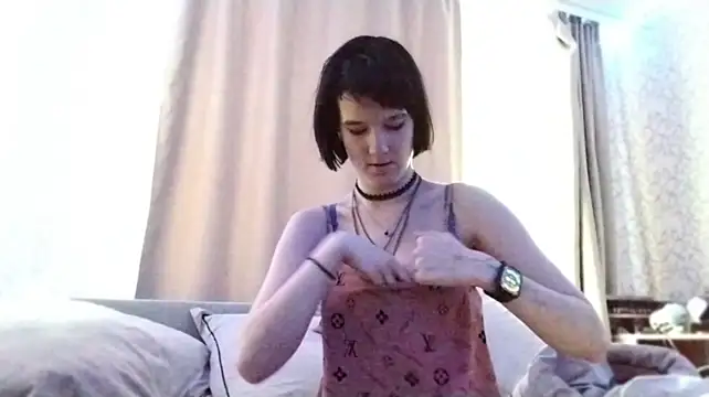 LeanZealand - Shall we move to the bed?