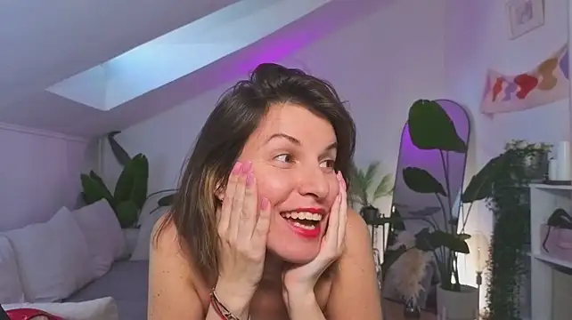 Hannahflora - Big boobies out for mommy massage