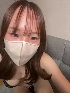 Maikachan_ - V字開脚10回♡