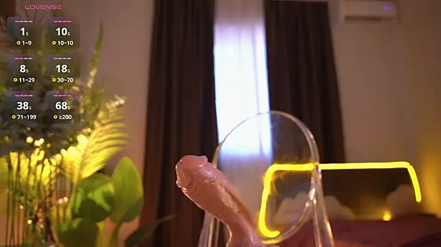 LittleMix_ - let my boobs breathe !
