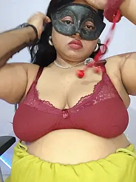 BigAssAyeaha - Be in bra and panty