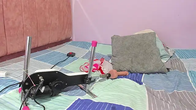 Playful_Klohe