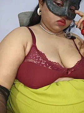 BigAssAyeaha - Be in bra and panty