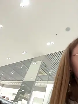 FReyja_44 - Show pussy