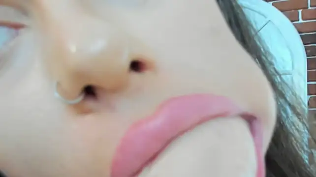 DariaAmaris - eye contact blowjob