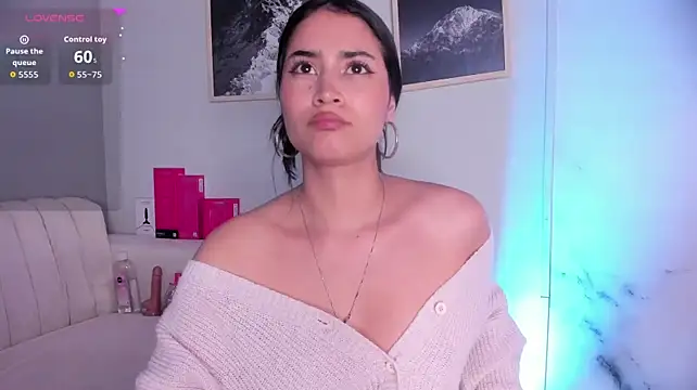 Lara_madisson - 🔥Bounce boobs with oil 🔥pinch nipples