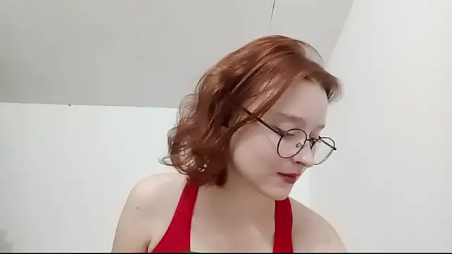 FoxyMellow - 💕foot massage💕