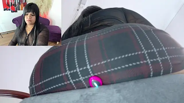 Emma_sexxy - CONTROL FUCK MACHIME X3MIN 😈