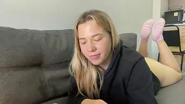 Alyrasun - saliva ahegao
