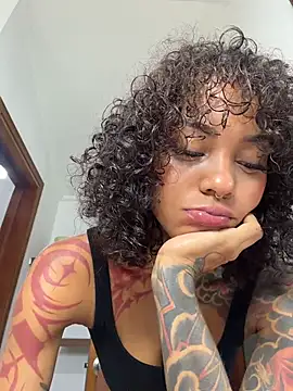 LizStorm_ - I'm going to get your face wet, Daddy.🌊