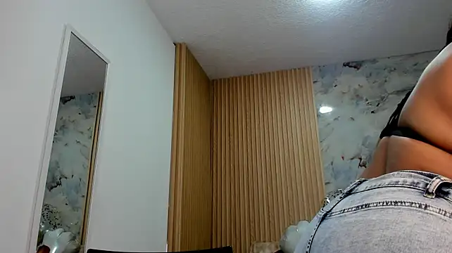 Any_topless - Oil + massage :movingboobs: