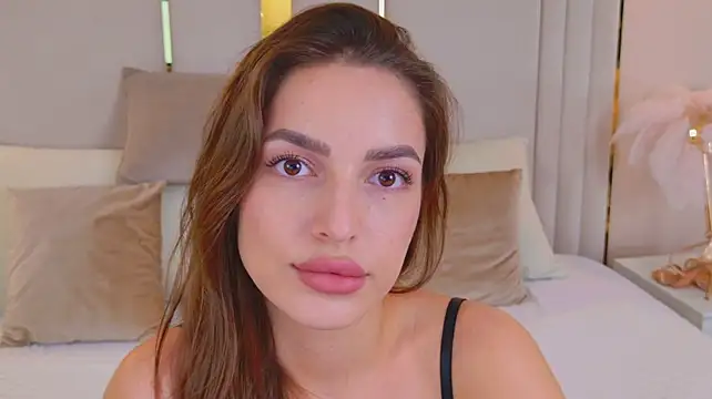 BellaHalles - sexy dance