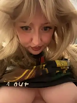 RonnieKiss - Completely naked