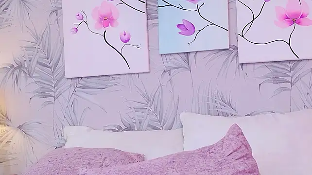 CherryTayloor - Play pussy with panty 😏💋💦