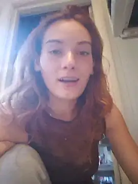 Sweetsophie69 - boobs out 5 min