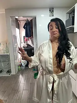 Hotadhara01 - dildo in action