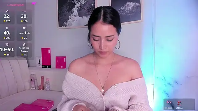 Lara_madisson - 🔥Bounce boobs with oil 🔥pinch nipples