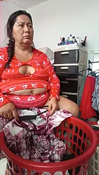 Brenda_Berck_ - Show milk nippless 🤤🤤🤤