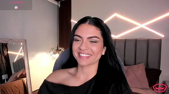 Veronicalanx1