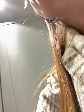 FReyja_44 - Masturbate
