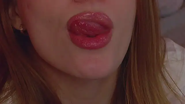 Lily_Dalton - kiss for u