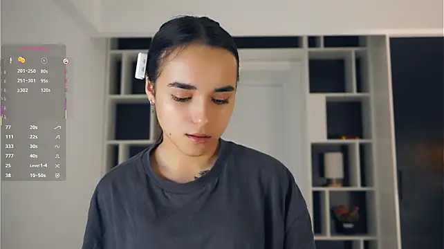 CourtneyBasbas - suck 2 fingers with drool