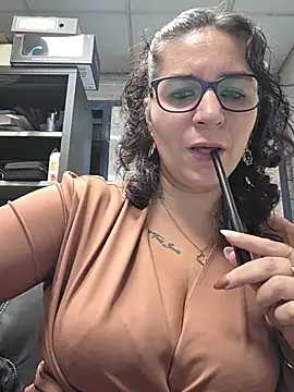 Micorazonheolmiangel23 - Sans string🥰💦💦💦🔞🔞🤪😝😝
