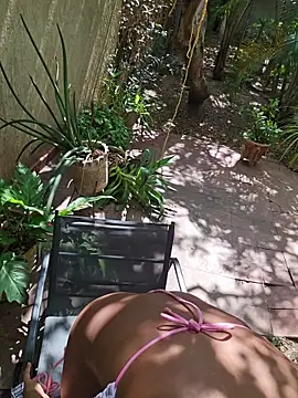 Pretty_karol - 50 SQUATS NAKED + Toy control x2mn🕹️
