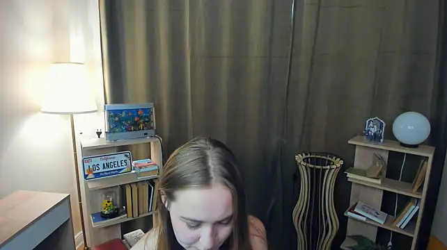FredaWaterfall - 1 fingers bra