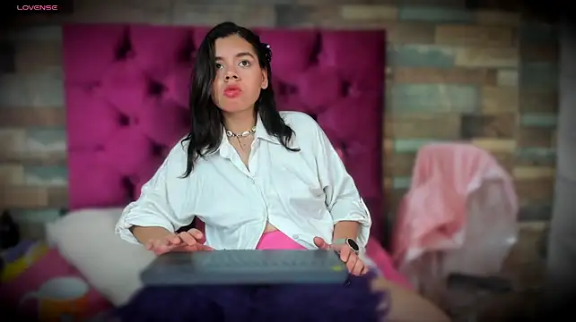 Malefic4 - Dildo pussy 🥒🌸
