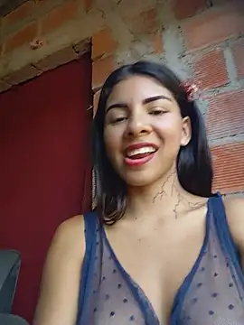 Chaparritahot99 - I insert my dildo into my pussy in doggy