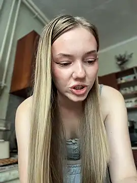 MilaMoone