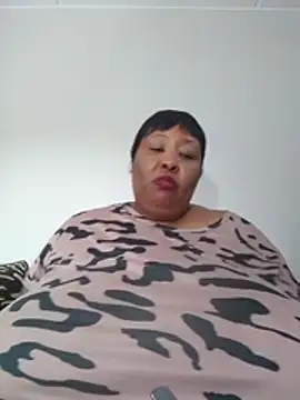Nancy111 - Make Me cum and squit in my toy