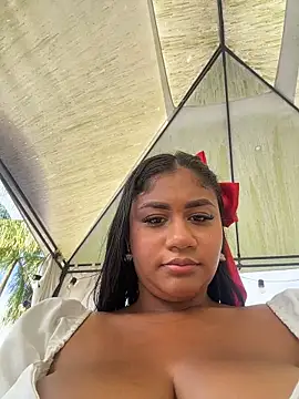 NayTorres - FUCK MY PUSSY WITHOUT THONG IN PUBLIC