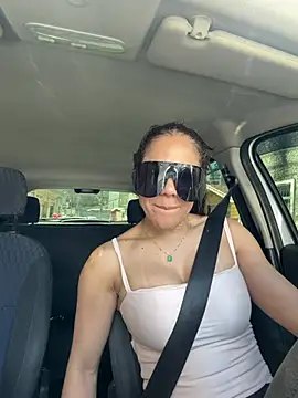 ViolettLuxe - I Moan In The Car