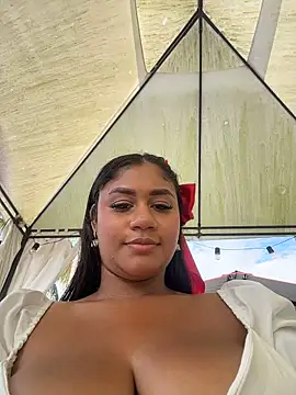 NayTorres - FUCK MY PUSSY WITHOUT THONG IN PUBLIC