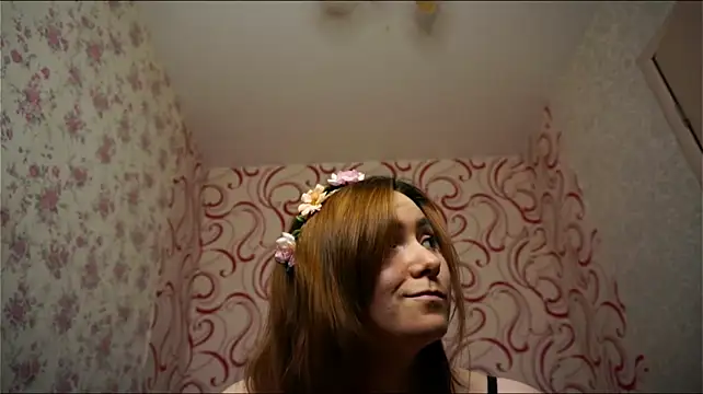LaneDoell - Ass massage close to cam