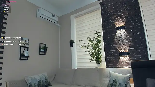 IselaSchunk - POV hot ride on your face
