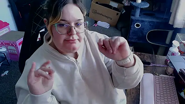 BBW-QUEENIE