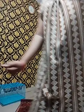 Hot_desi_bb2 - Full nude face pussy