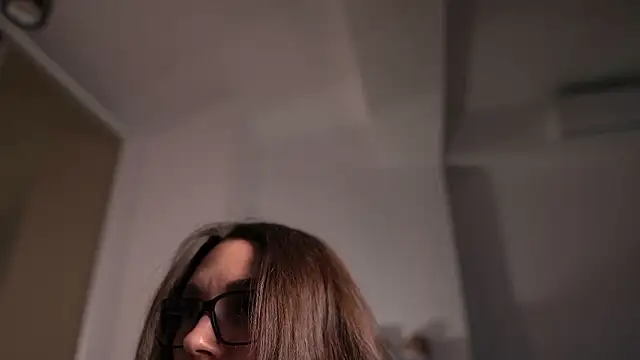 Mona_Lisss - Naked teasing