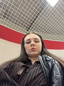 Ttixmila - Naked 10 min+blow job💦💋