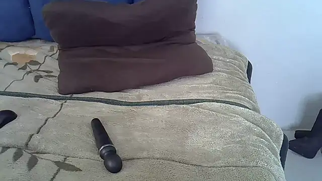 Yummy_Bubble_Butt - make me squirtttt