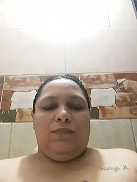 Mariposalinda - Desnudó total
