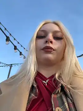 AngelinaTous